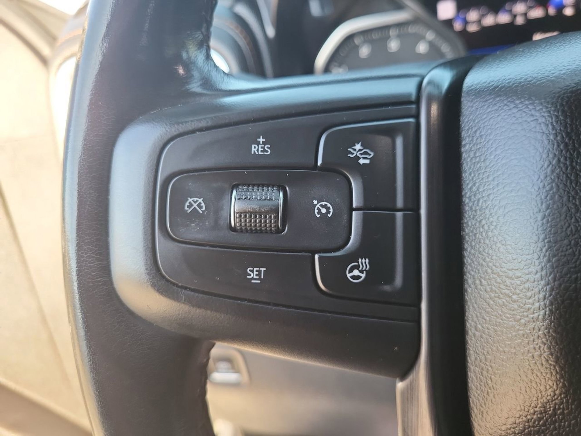 Used 2021 GMC Sierra 1500 AT4 w/ Technology Package image 28