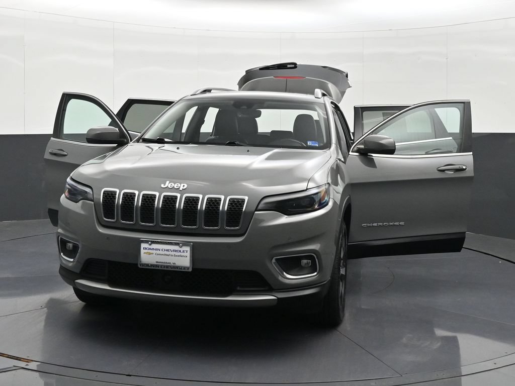 Used 2021 Jeep Cherokee Limited AWD/4WD image 44