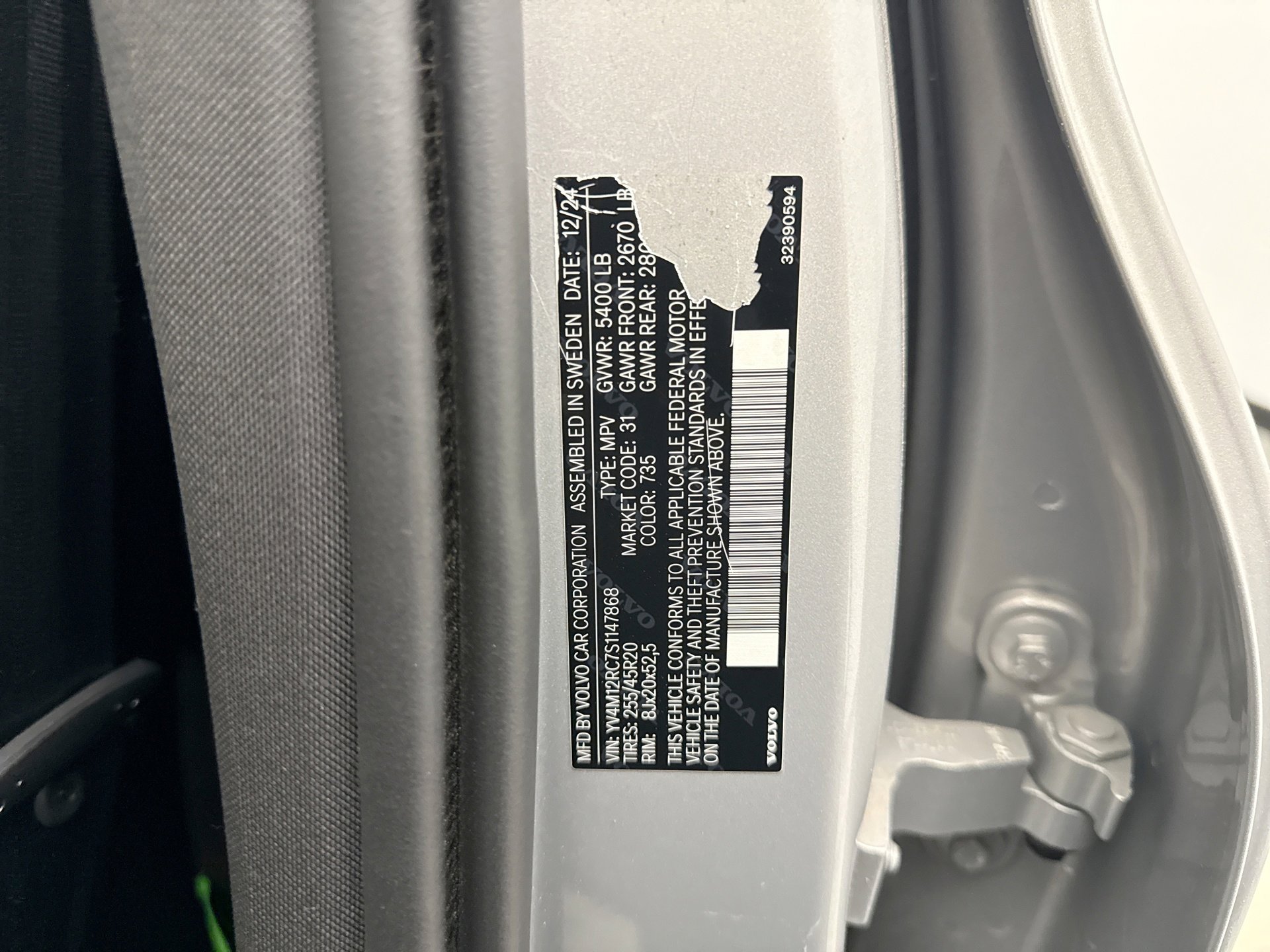 Used 2025 Volvo XC60 B5 Plus image 11