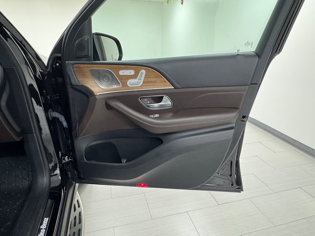 Used 2021 Mercedes-Benz GLE 450 4MATIC image 13