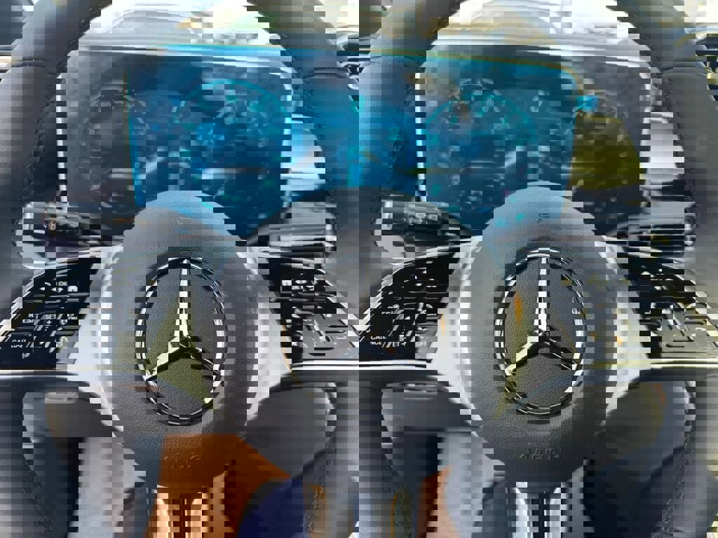 New 2026 Mercedes-Benz GLC 300 4MATIC image 12