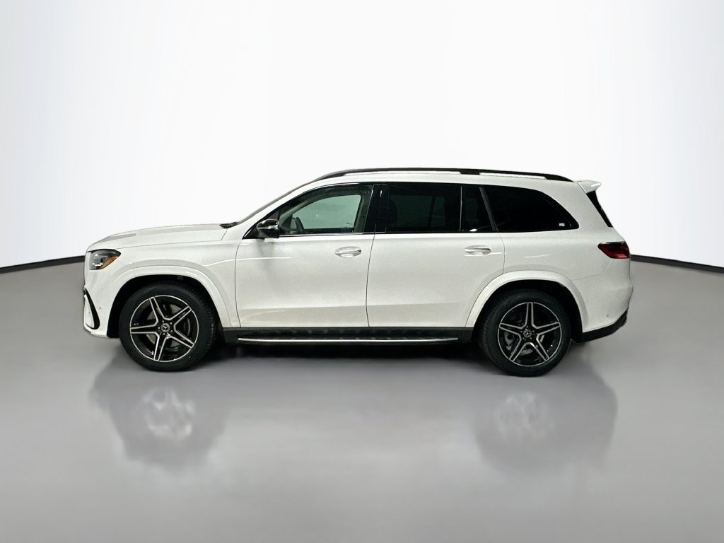 Used 2026 Mercedes-Benz GLS 450 4MATIC image 2