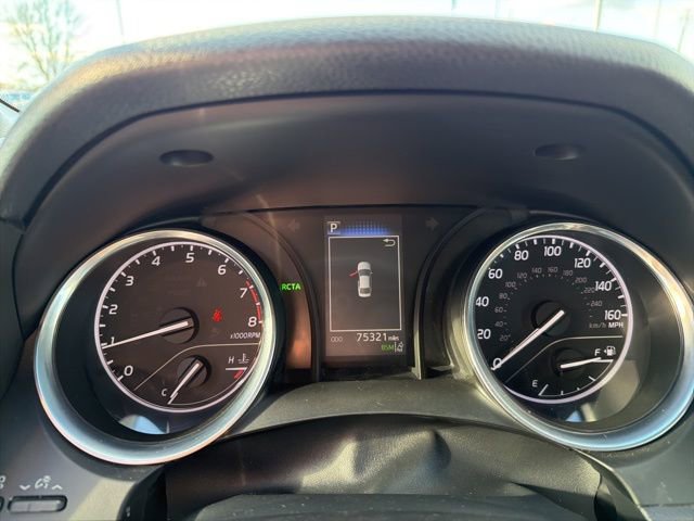 Certified 2018 Toyota Camry SE w/ Convenience Package image 14