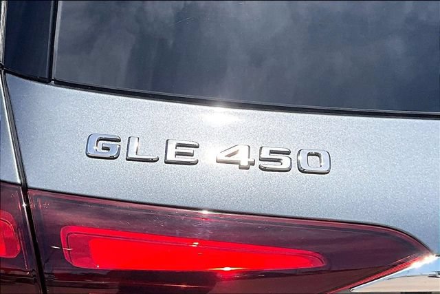 Used 2025 Mercedes-Benz GLE 450 4MATIC image 33