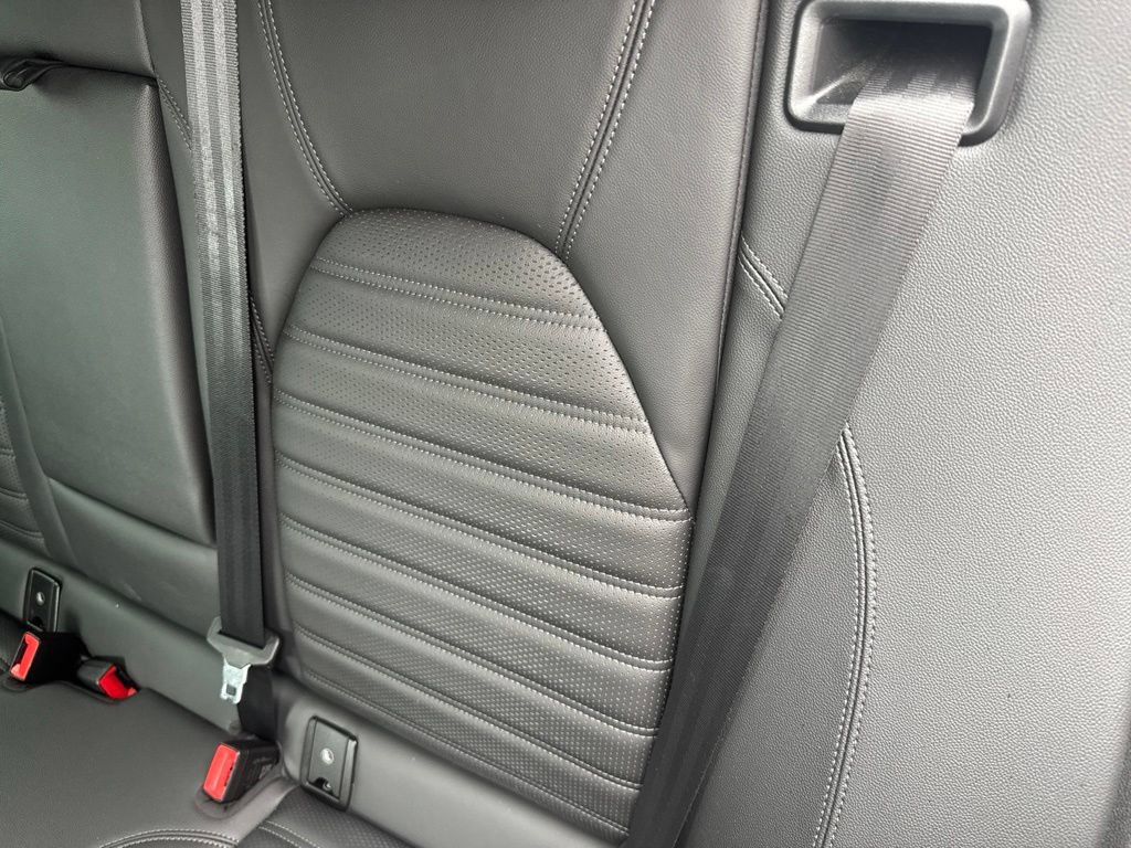 Used 2023 Alfa Romeo Stelvio Veloce AWD/4WD image 53
