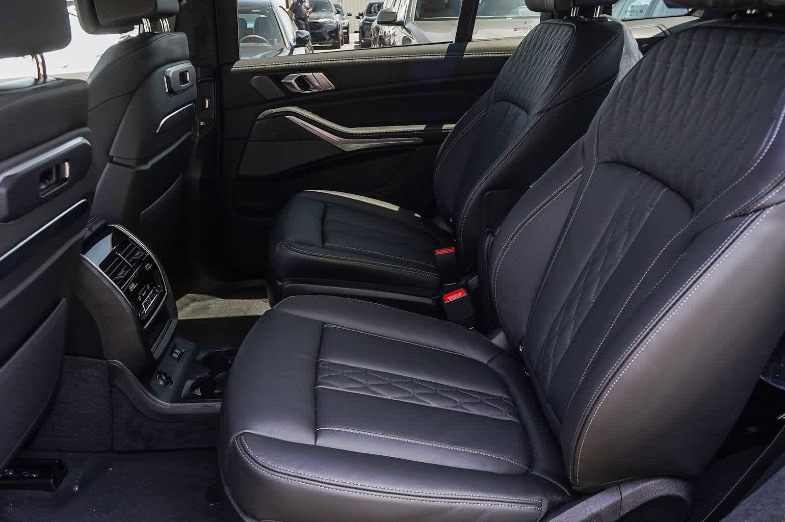 New 2027 BMW X7 xDrive40i AWD/4WD image 35
