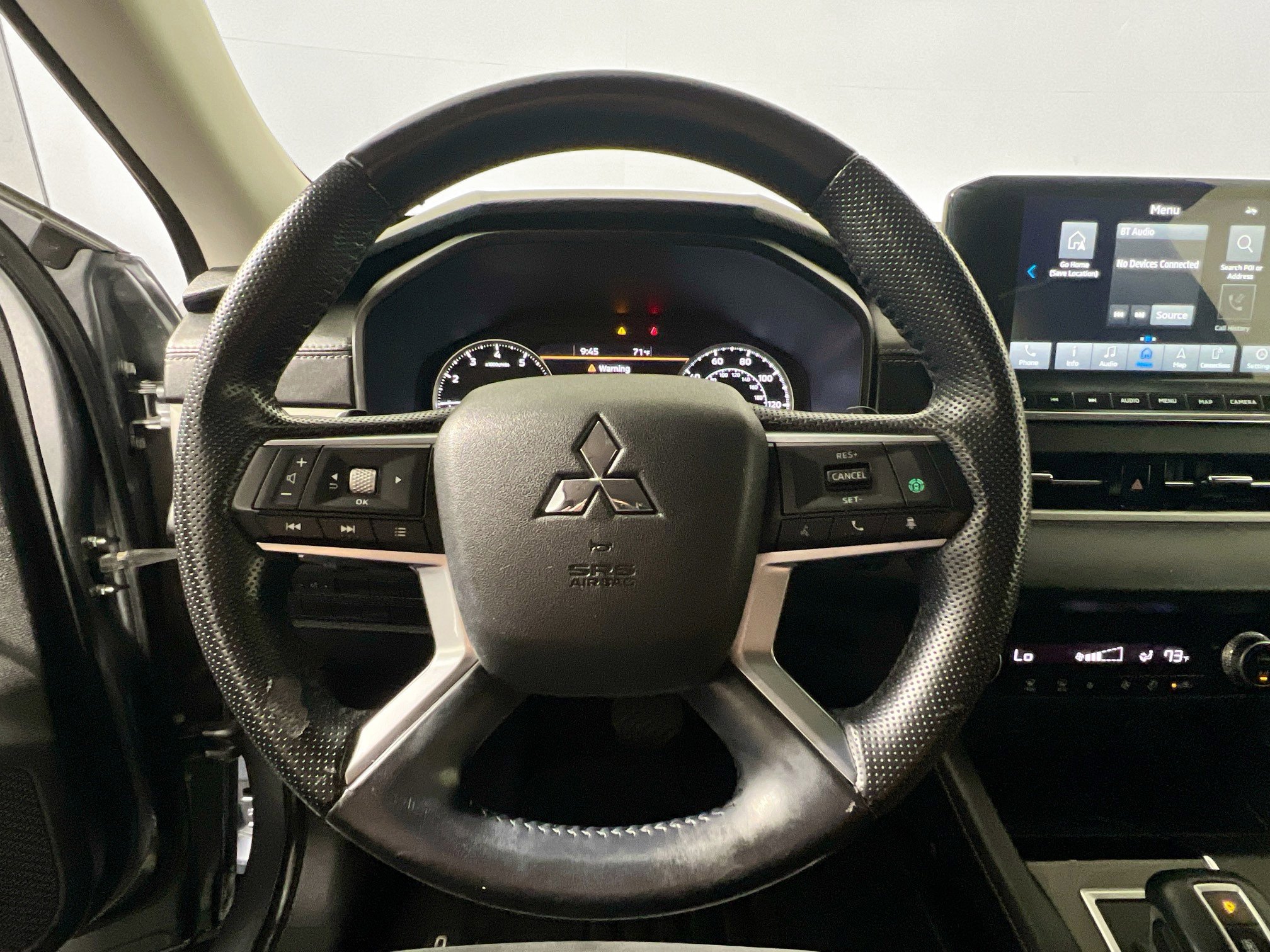 Used 2022 Mitsubishi Outlander SE image 17