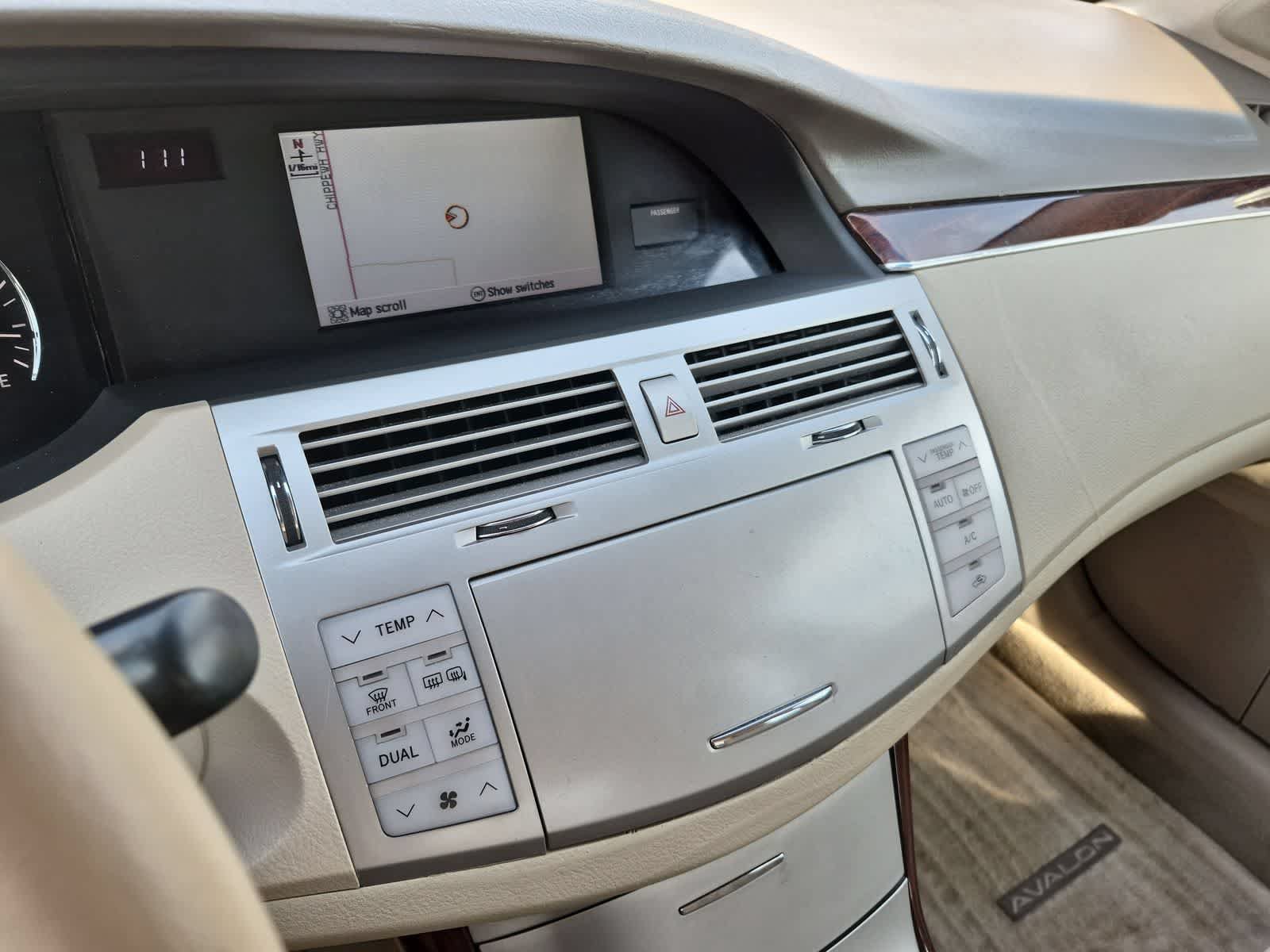 Used 2008 Toyota Avalon XLS FWD image 29