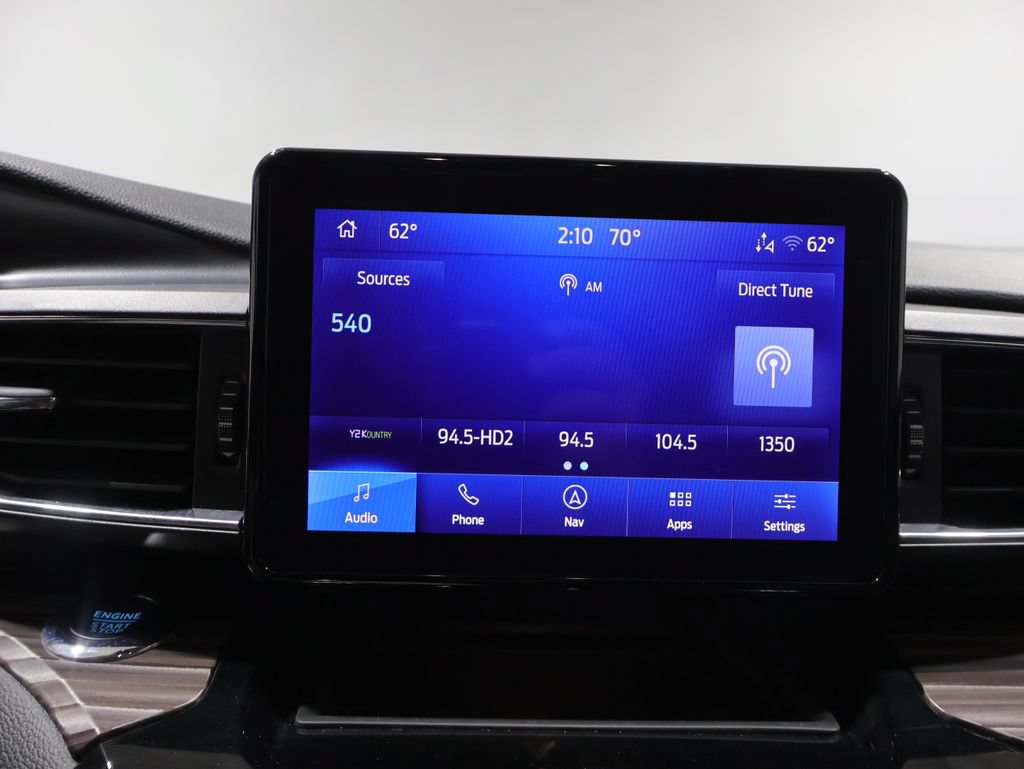 Used 2024 Ford Explorer Limited w/ Equipment Group 301A AWD/4WD image 26