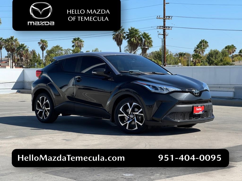Used 2020 Toyota C-HR XLE FWD image 1