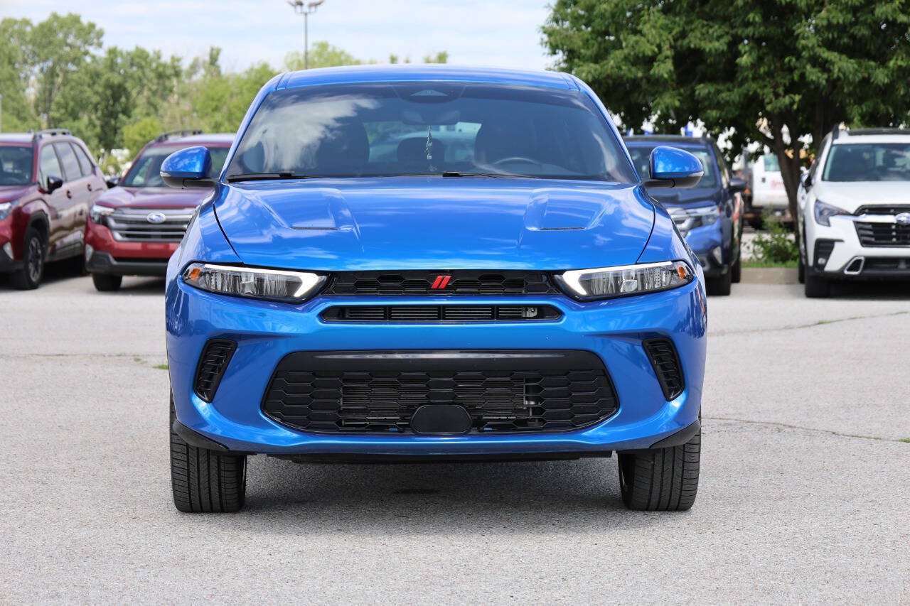 Used 2024 Dodge Hornet GT AWD/4WD image 2