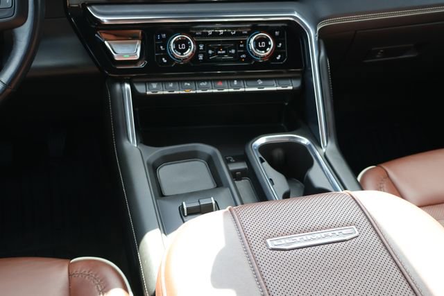 Used 2024 GMC Sierra 2500 Denali Ultimate image 15