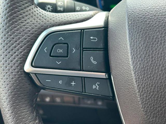Certified 2024 Toyota Sienna Platinum image 42