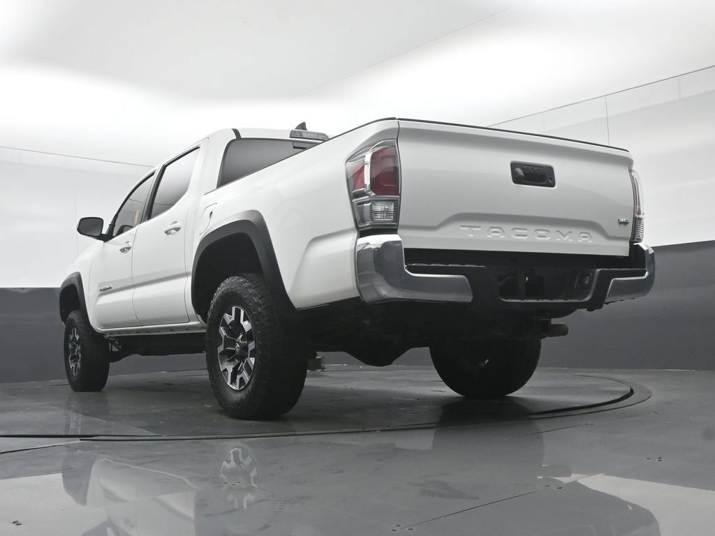 Used 2022 Toyota Tacoma TRD Off-Road RWD image 55