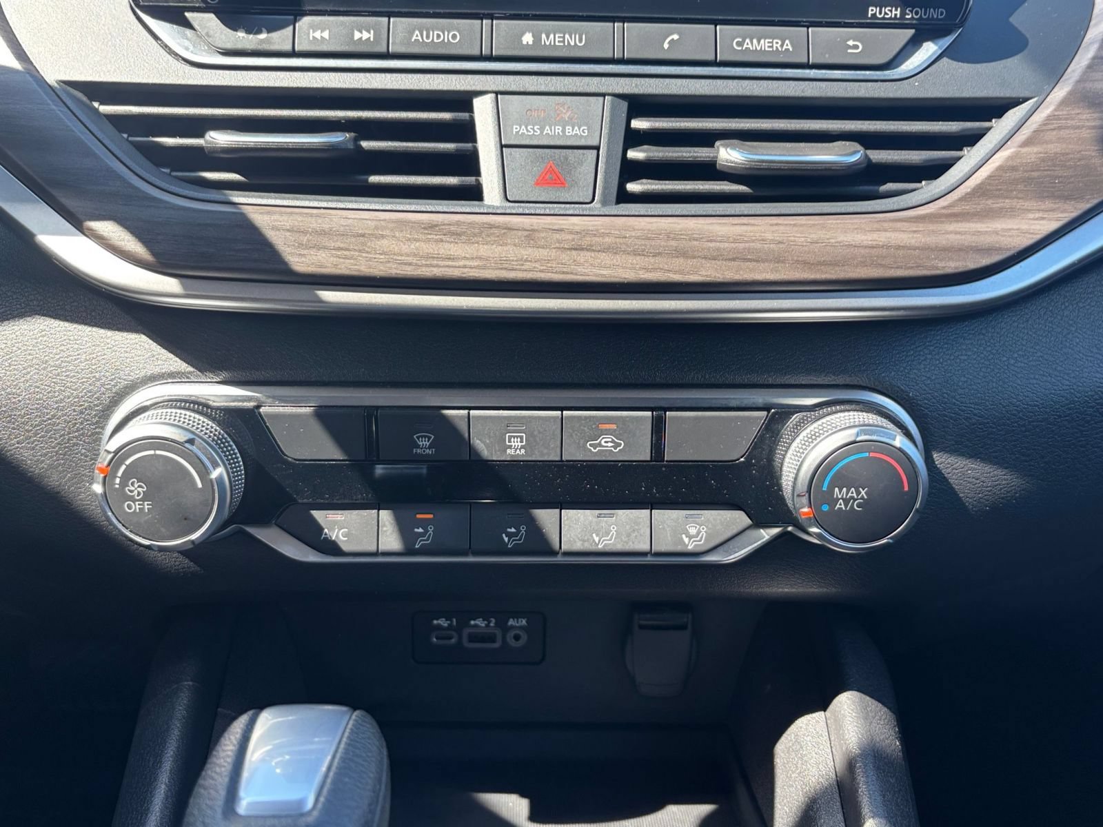 Used 2025 Nissan Altima 2.5 SV FWD image 16