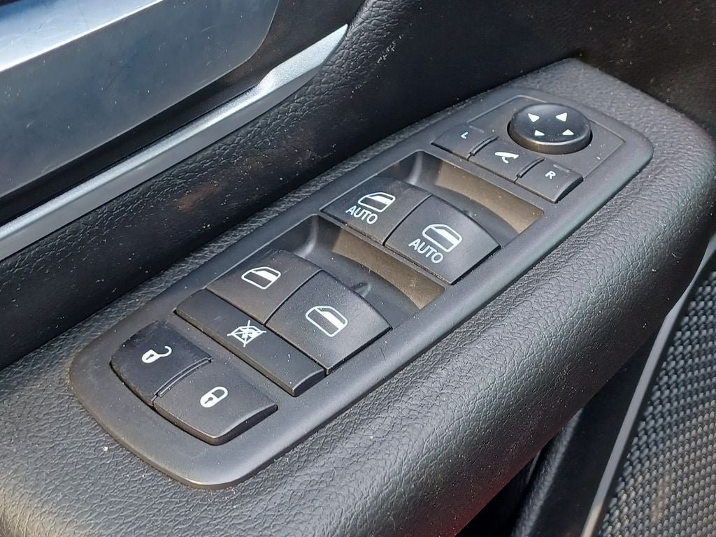 Used 2021 RAM 1500 Big Horn AWD/4WD image 8