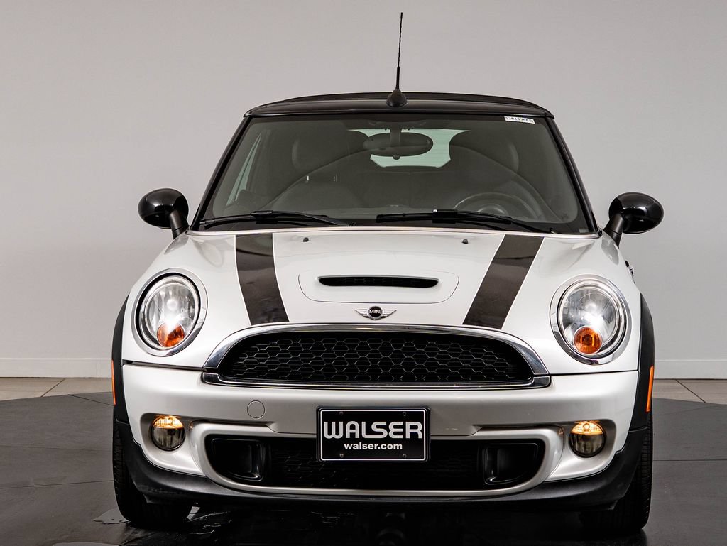Used 2014 MINI Cooper S FWD image 2