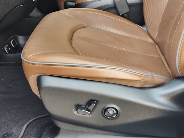 Used 2019 Chrysler Pacifica Limited w/ Advanced Safetytec Group image 23