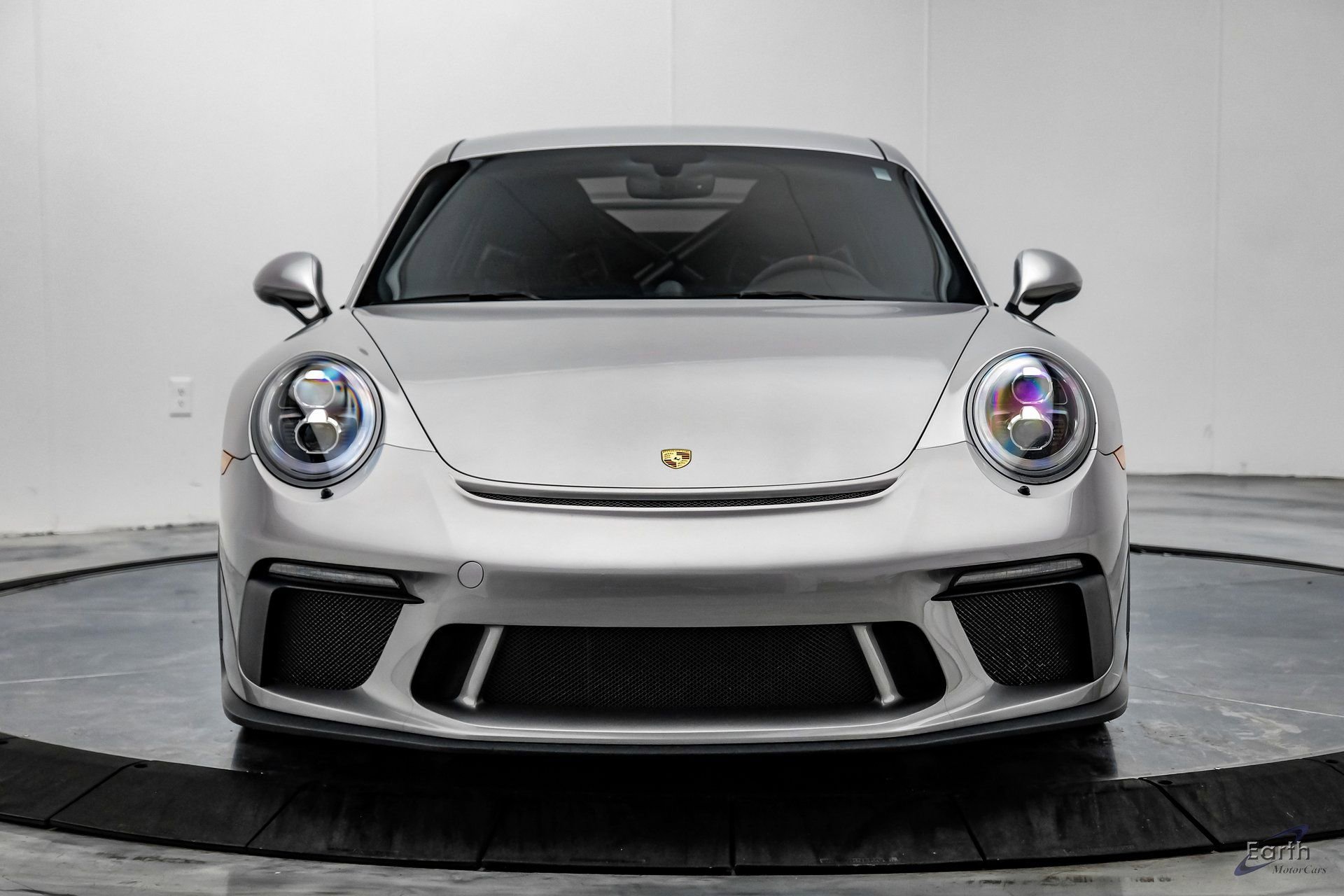 Used 2018 Porsche 911 GT3 w/ Sport Chrono Package image 28