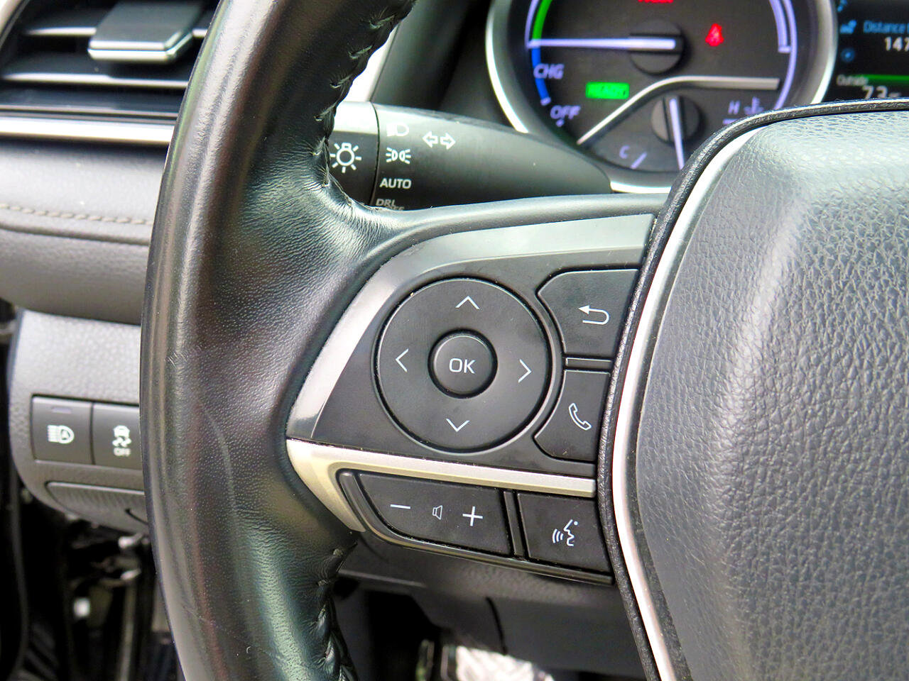 Used 2021 Toyota Camry XLE image 21