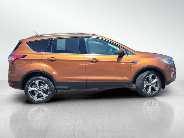 Certified 2017 Ford Escape SE w/ Equipment Group 201A AWD/4WD image 3