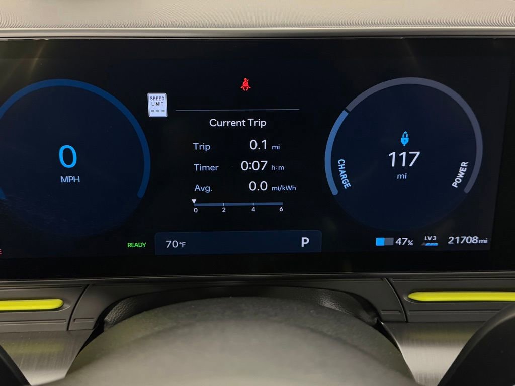Used 2024 Hyundai Kona Limited FWD image 15