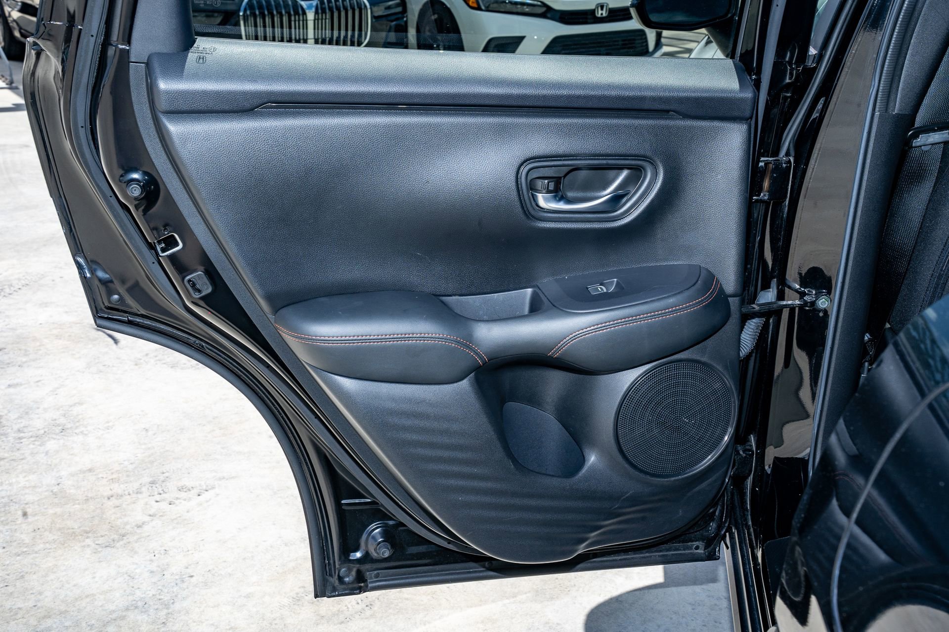 Used 2024 Honda HR-V Sport image 12