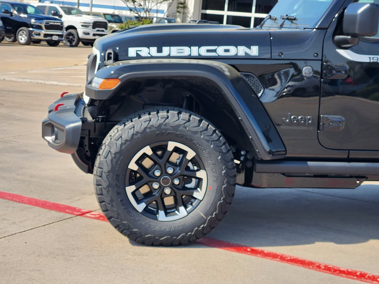 New 2026 Jeep Wrangler Unlimited Rubicon w/ Whitecap Package AWD/4WD image 10