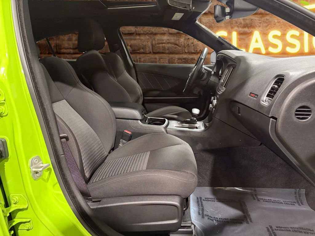 Used 2023 Dodge Charger Scat Pack w/ Technology Group image 27