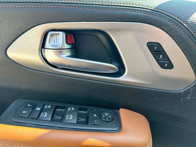 Used 2024 Chrysler Pacifica Pinnacle AWD/4WD image 46