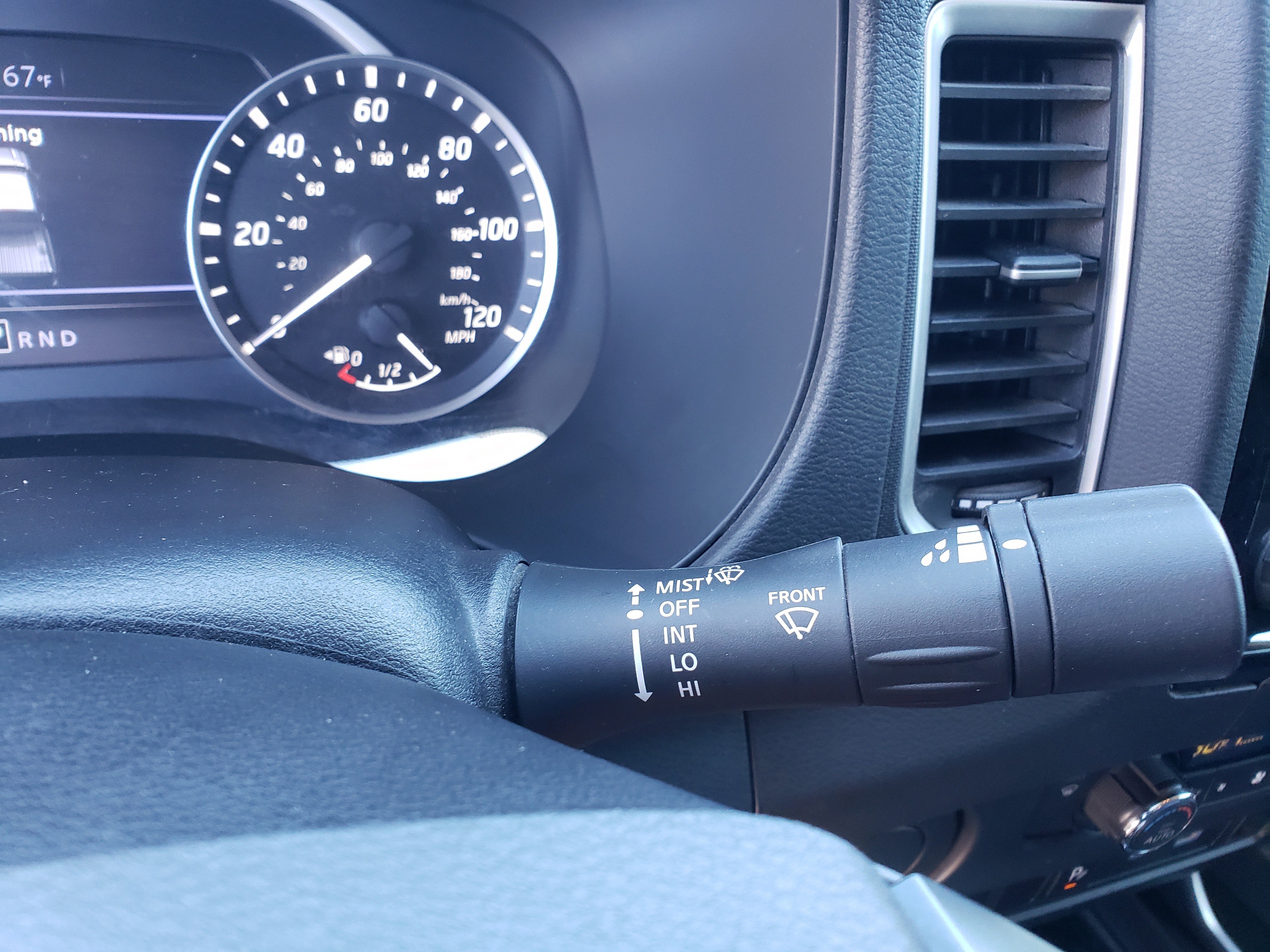 Used 2022 Nissan Frontier SV w/ Technology Package image 19