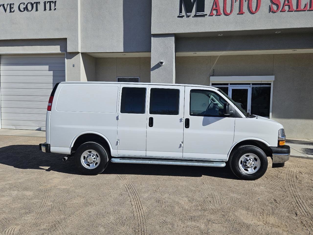 Used 2024 Chevrolet Express 2500 w/ Driver Convenience Package image 6