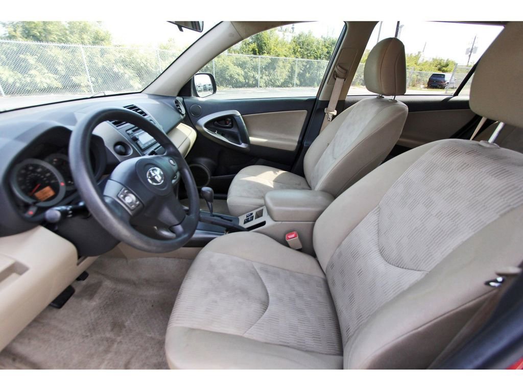 Used 2012 Toyota RAV4 FWD w/ Value Pkg image 13