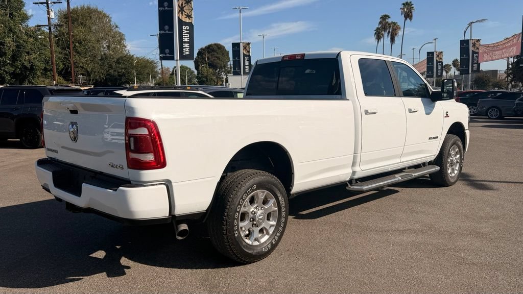 Used 2024 RAM 2500 Laramie AWD/4WD image 3