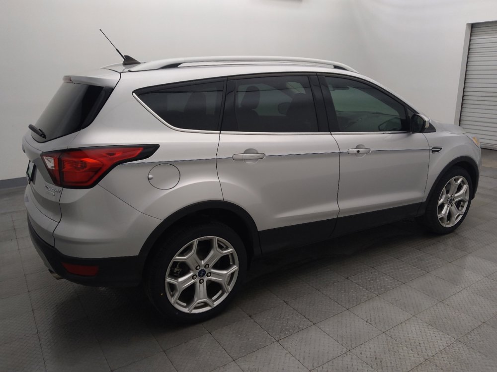 Used 2019 Ford Escape Titanium FWD image 10