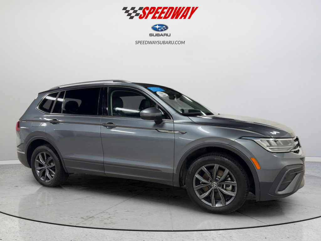 Used 2022 Volkswagen Tiguan SE image 12