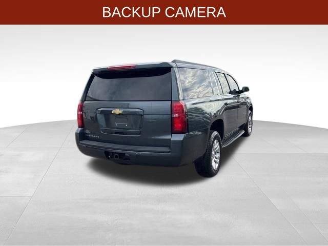 Used 2020 Chevrolet Suburban LT RWD image 7