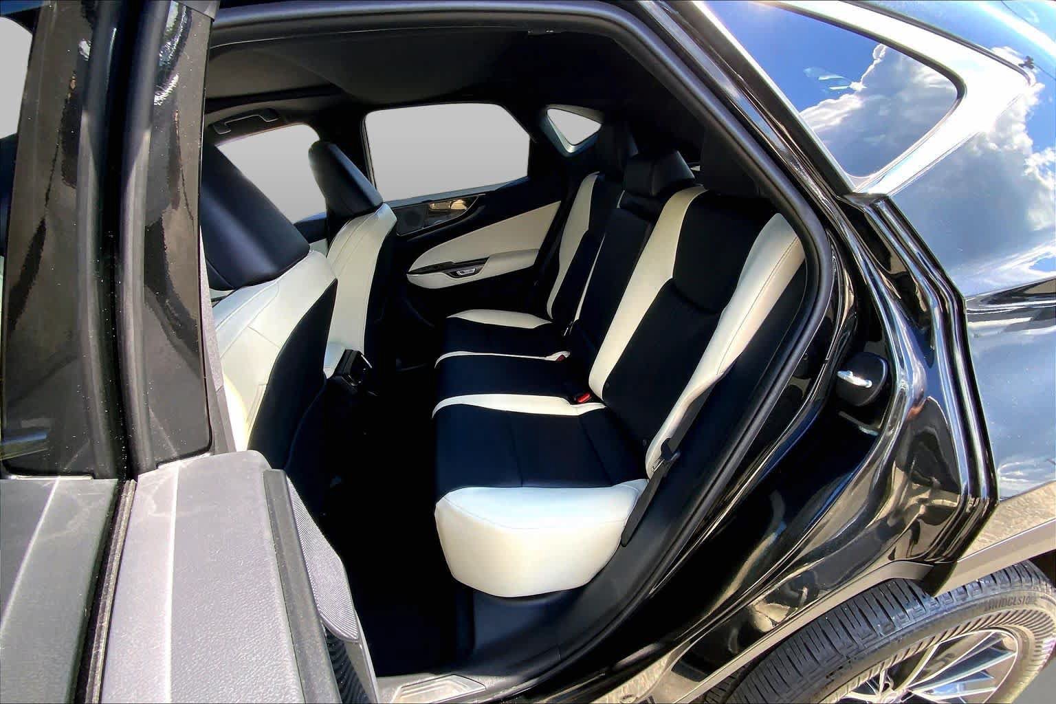 Used 2024 Lexus NX 350 AWD w/ Cold Area Package image 21