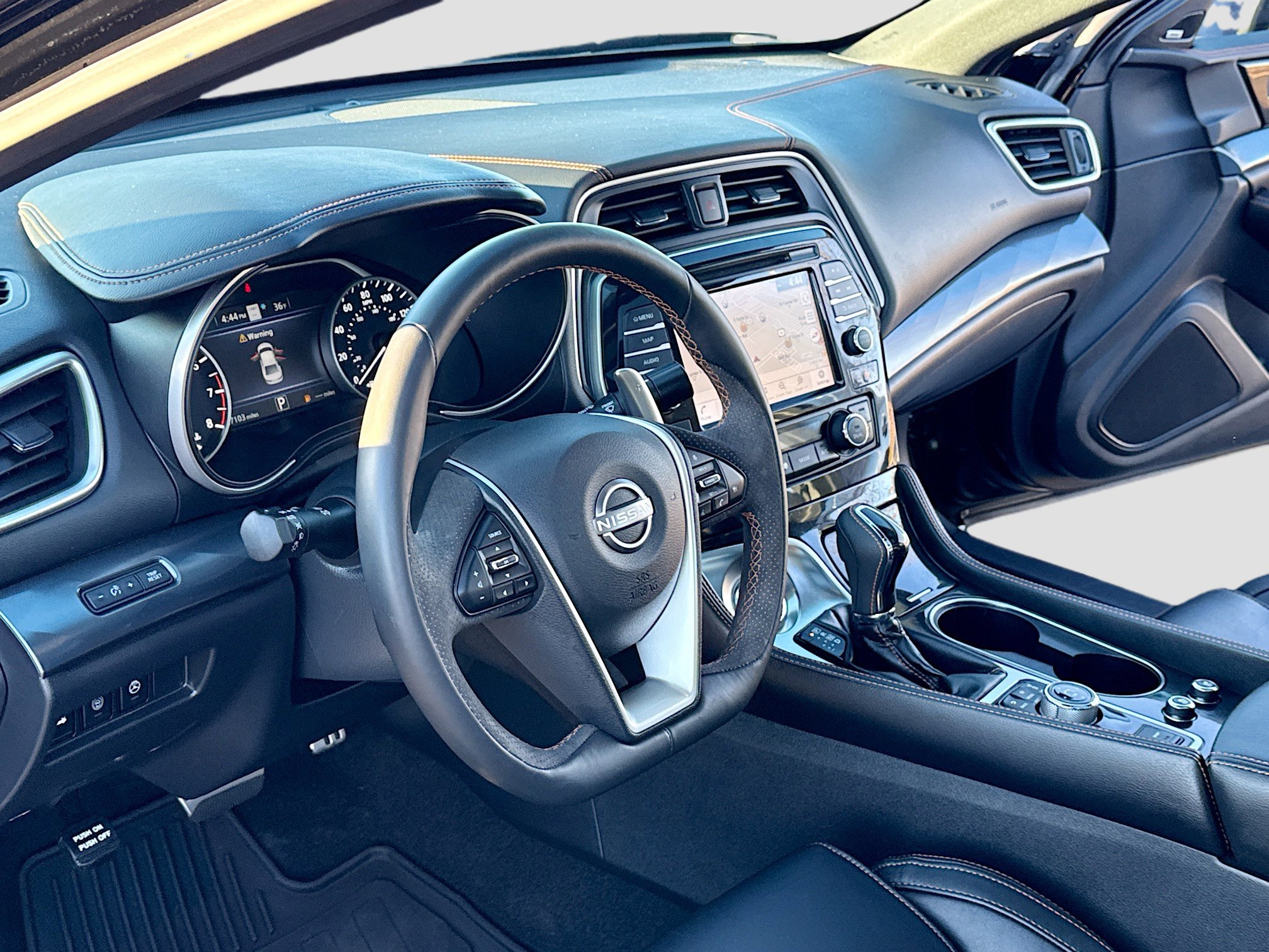 Certified 2023 Nissan Maxima SR w/ Sport Mat Group image 4