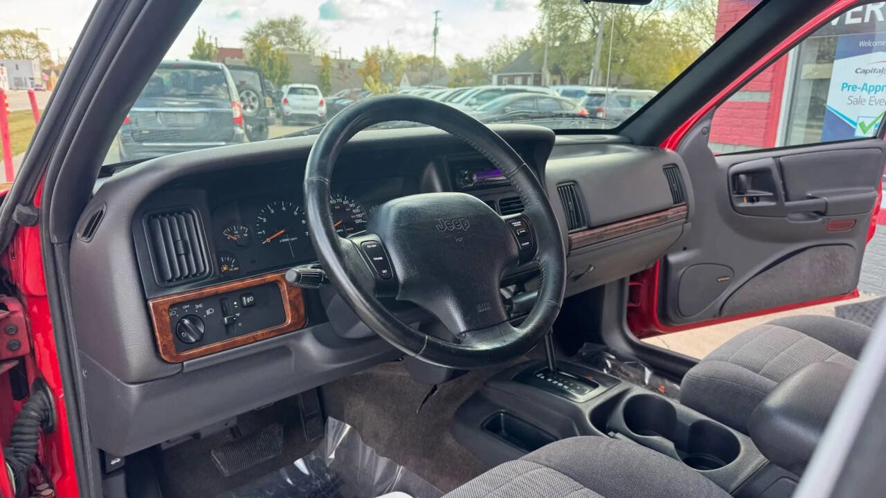 Used 1996 Jeep Grand Cherokee Laredo image 25