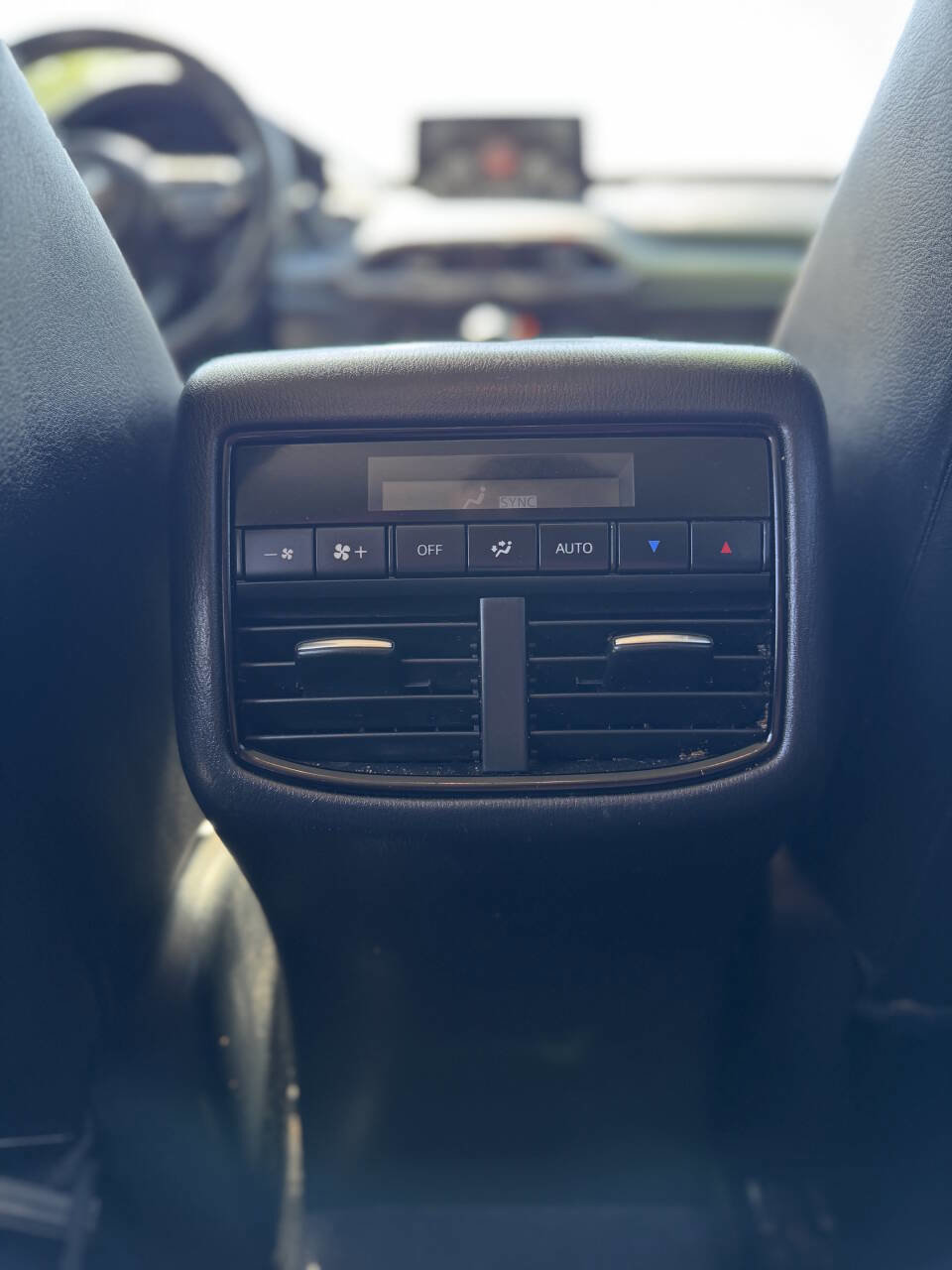 Used 2018 MAZDA CX-9 Touring w/ Touring Premium Package FWD image 24