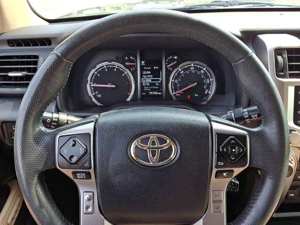 Used 2022 Toyota 4Runner Limited AWD/4WD image 21