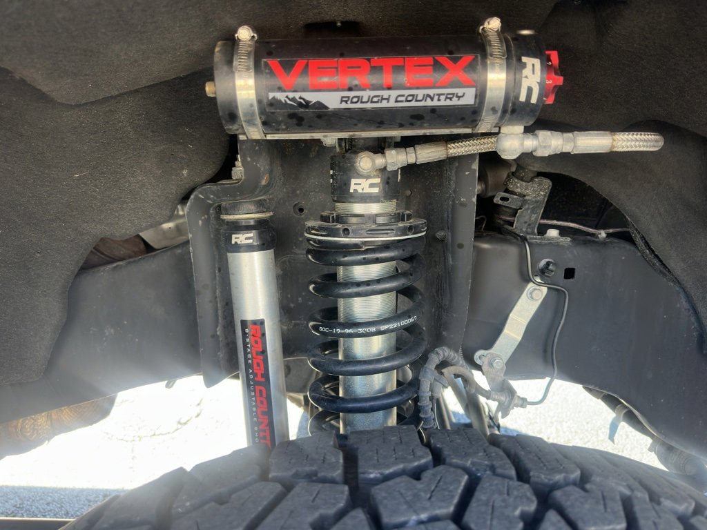 Used 2022 Ford F250 Lariat image 34