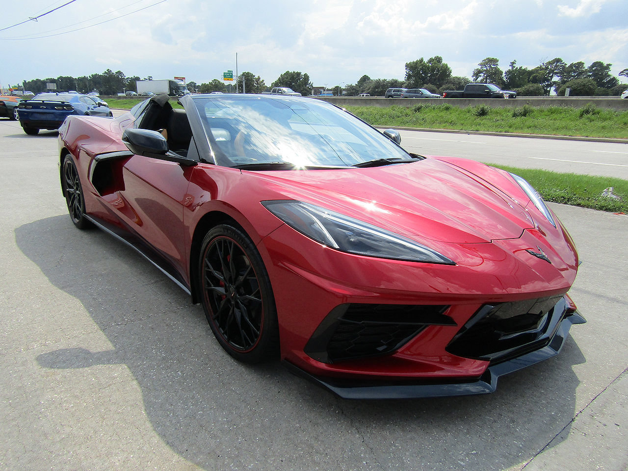 Used 2024 Chevrolet Corvette Stingray Preferred Conv w/ Stealth Interior Trim Package RWD image 3