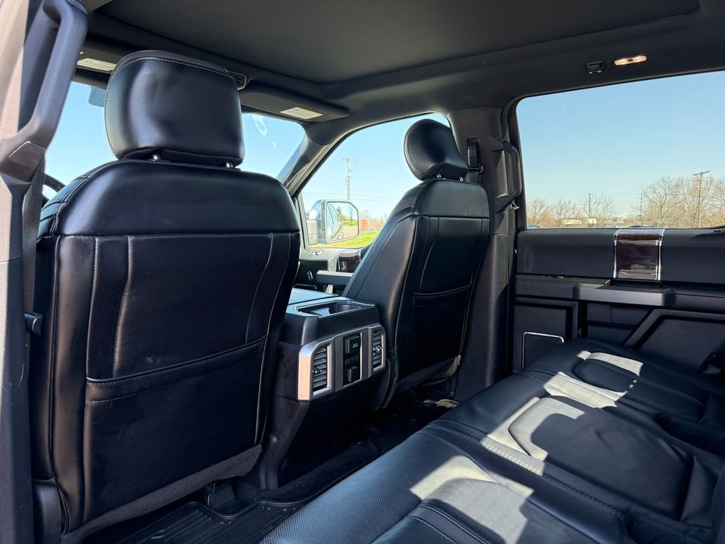 Used 2016 Ford F150 Platinum w/ Technology Package image 44