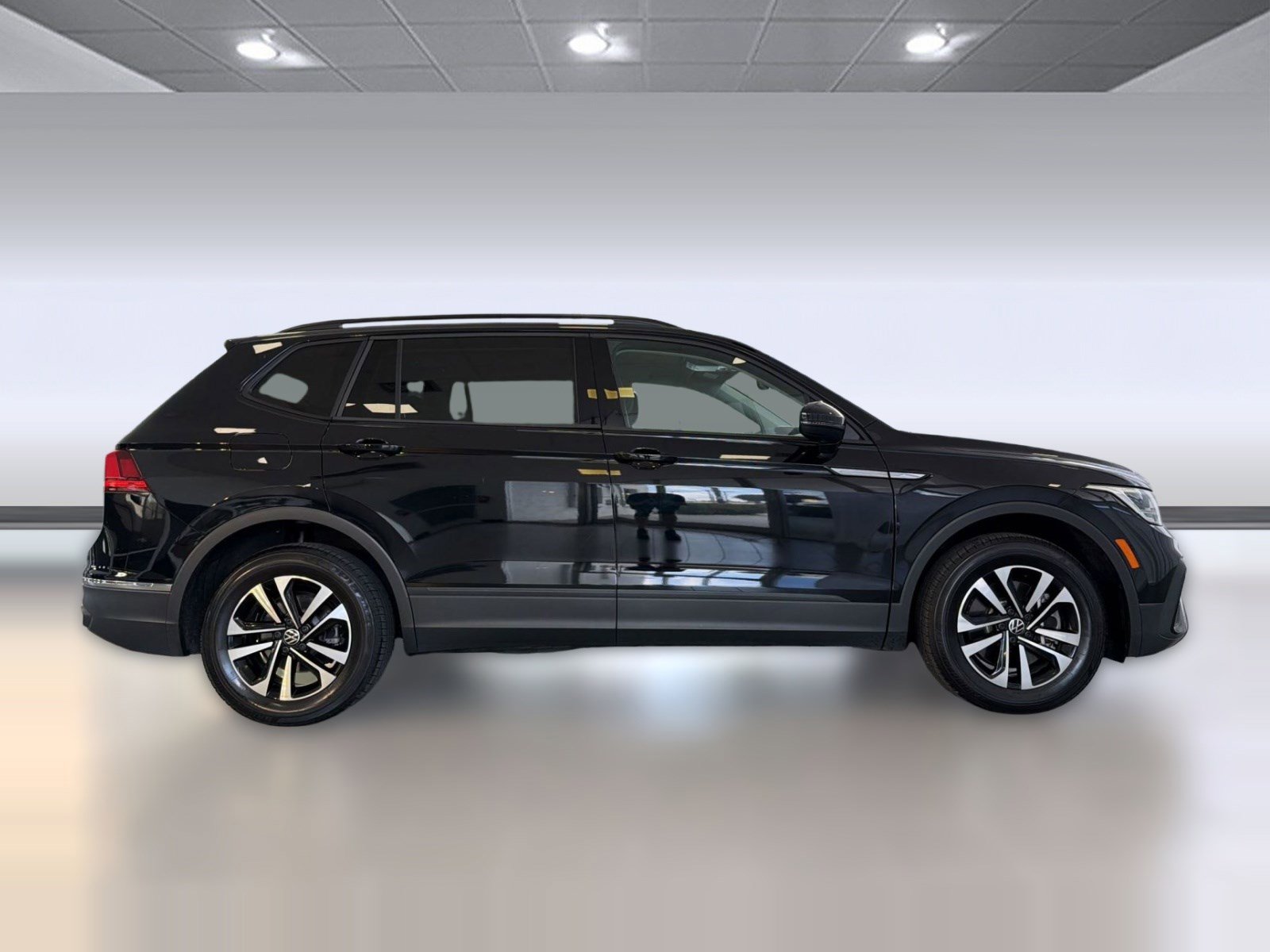 Certified 2023 Volkswagen Tiguan S w/ Driver Assistance Package FWD image 8