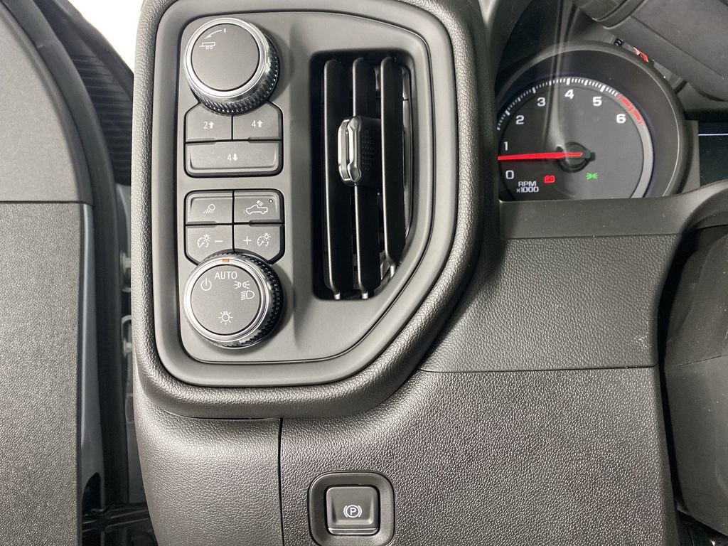 New 2026 GMC Sierra 2500 Pro image 18