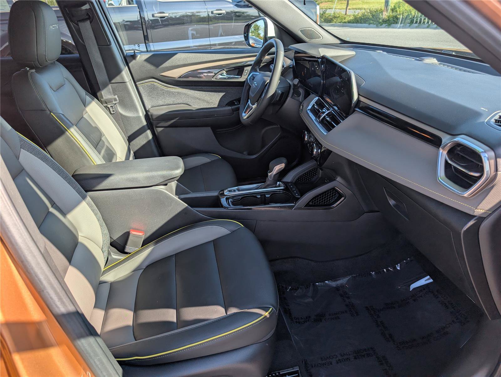Used 2024 Chevrolet TrailBlazer ACTIV w/ Driver Confidence Package FWD image 10
