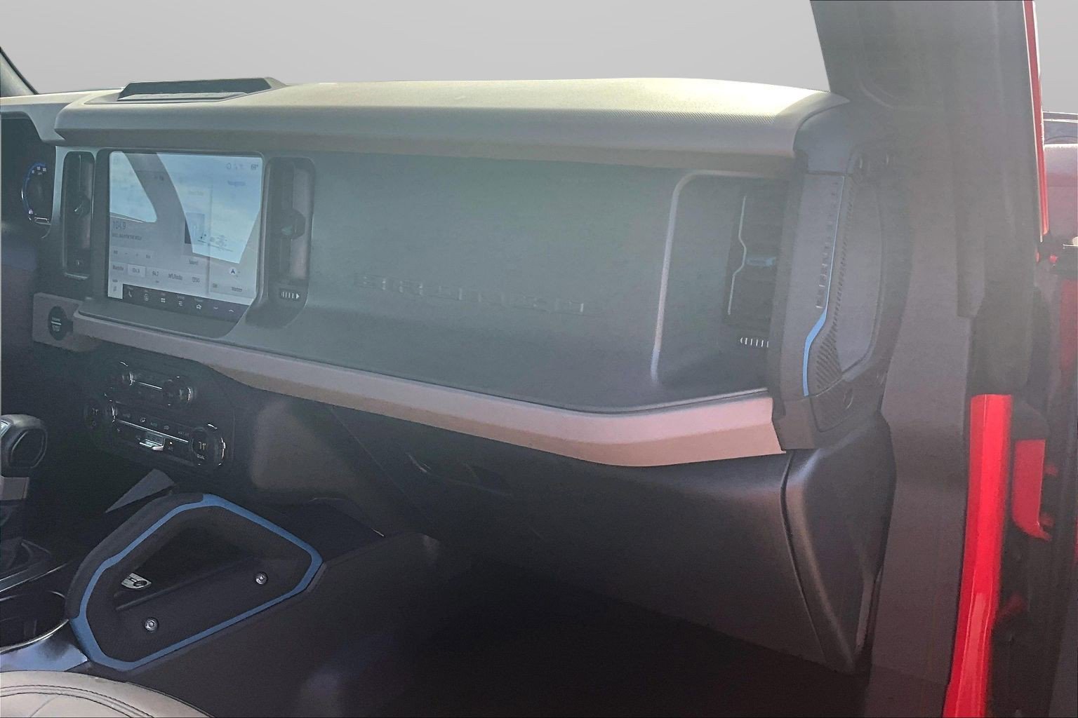 Used 2024 Ford Bronco Wildtrak AWD/4WD image 21