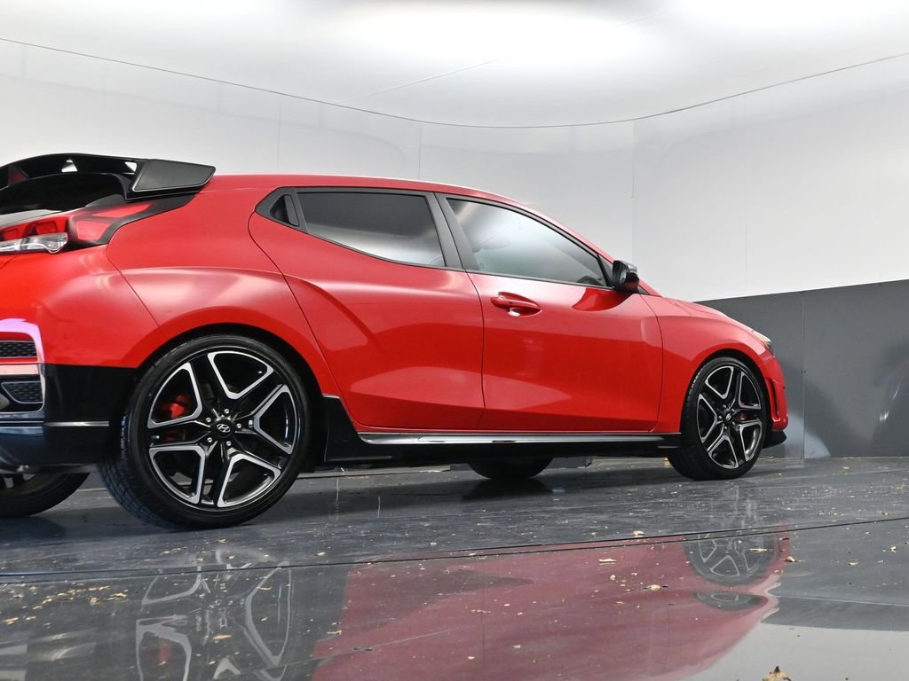 Used 2022 Hyundai Veloster N image 19